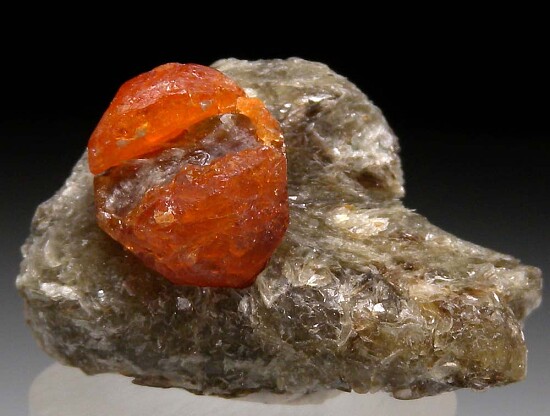 Spessartine on Muscovite