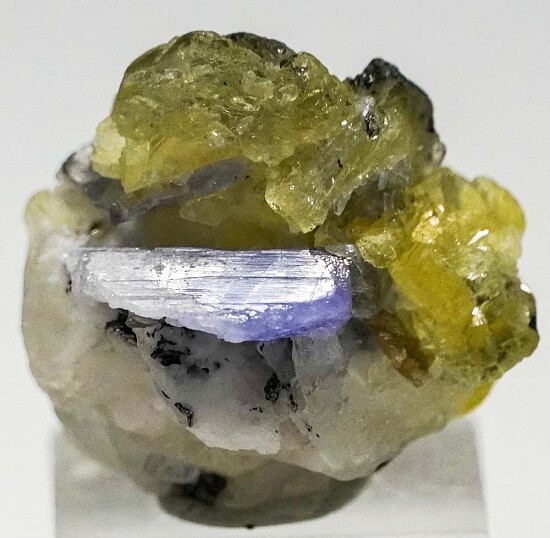 Tanzanite on Prehnite