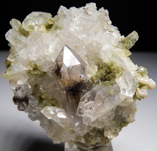 Brookite, Rutile in Quartz