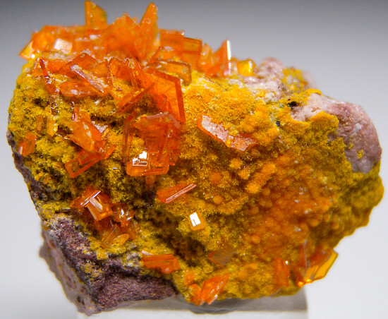 Wulfenite, Mimetite