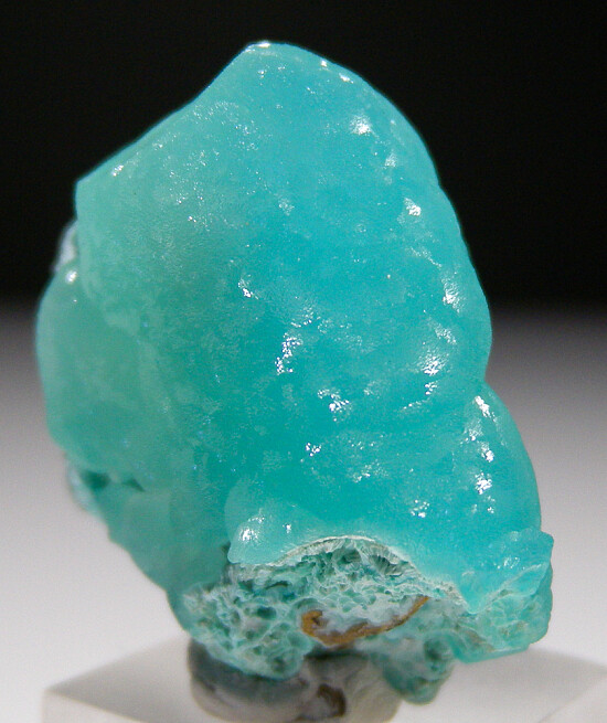 Smithsonite on Aurichalcite
