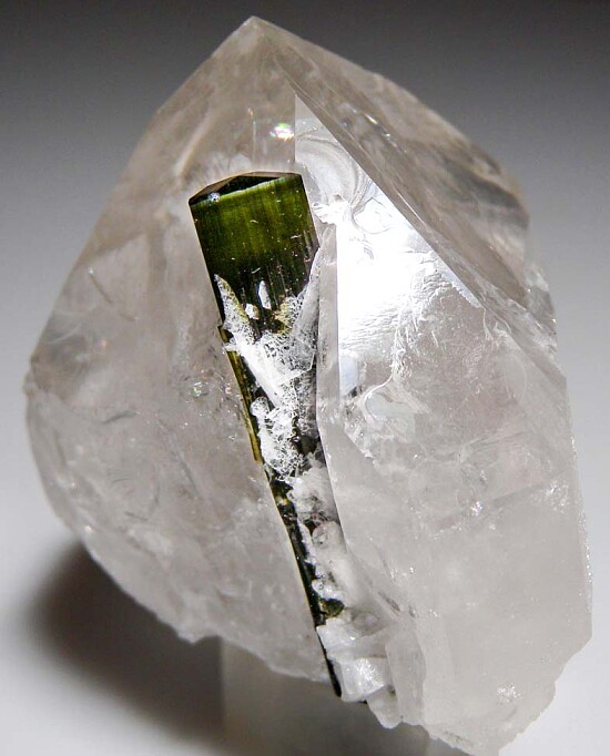 Tourmaline on Quartz