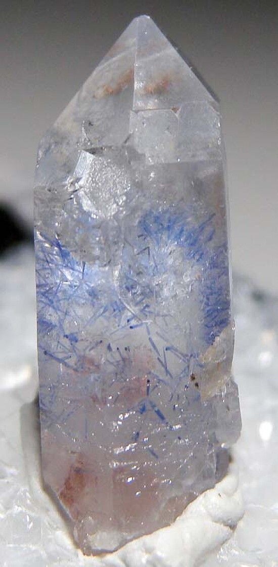 Dumortierite in Quartz