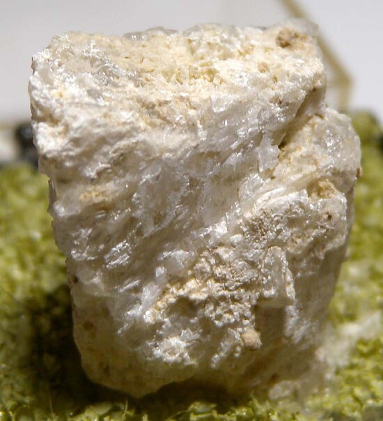 Inyoite