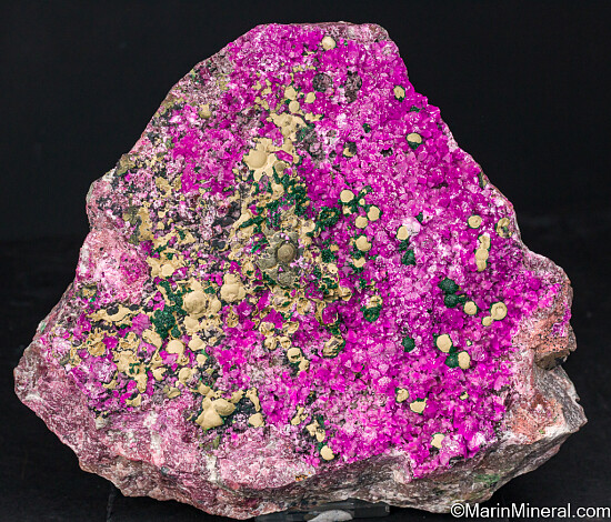 Kolwezite, Malachite on Cobaltian Calcite