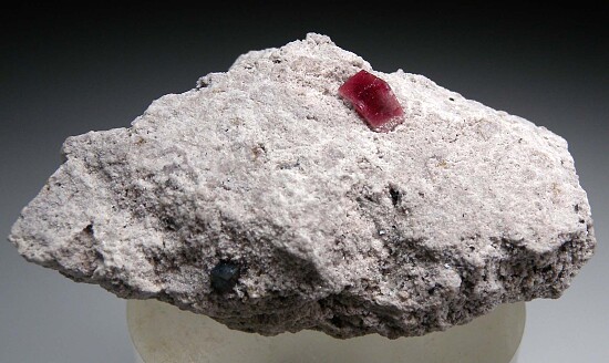 Red Beryl with Bixbyite