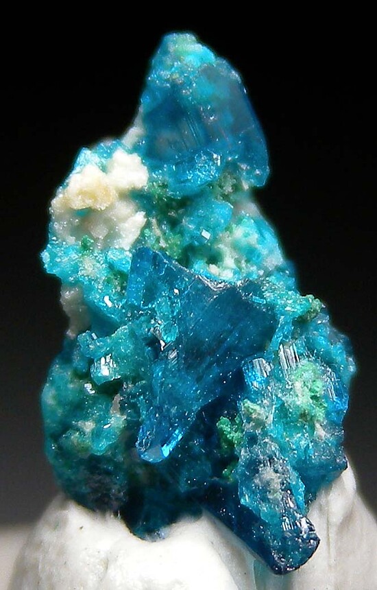 Caledonite, Cerussite, Brochantite